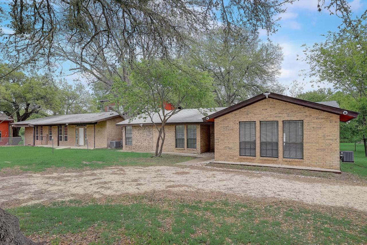 Dunlap Oasis Spacious 5Br 12Mi To Dt 奧斯汀 外观 照片